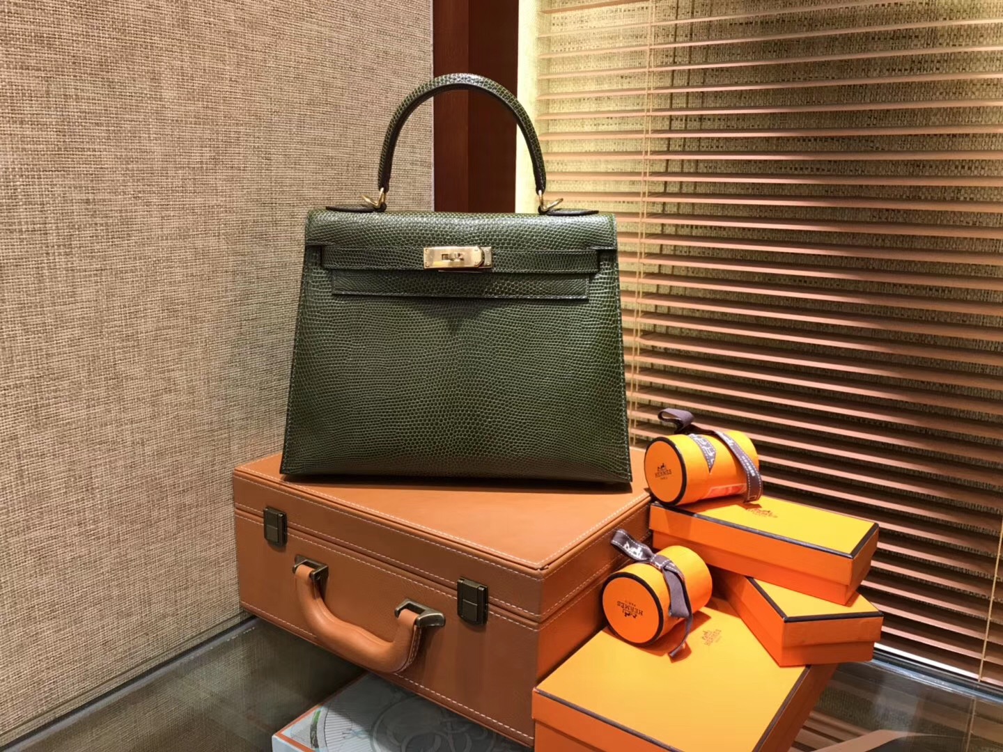 Hermes Kelly 28CM 橄榄绿 蜥蜴皮 全手工缝制 手提包