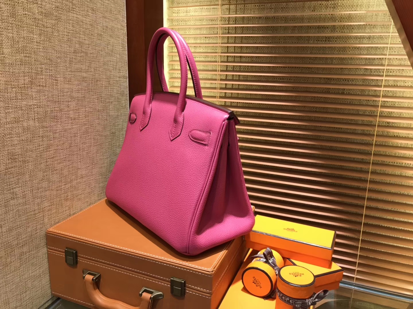 Hermès（爱马仕）Birkin 30cm ( 铂金包) Togo小牛皮 玉兰粉 原版蜜蜡线 全手工缝制