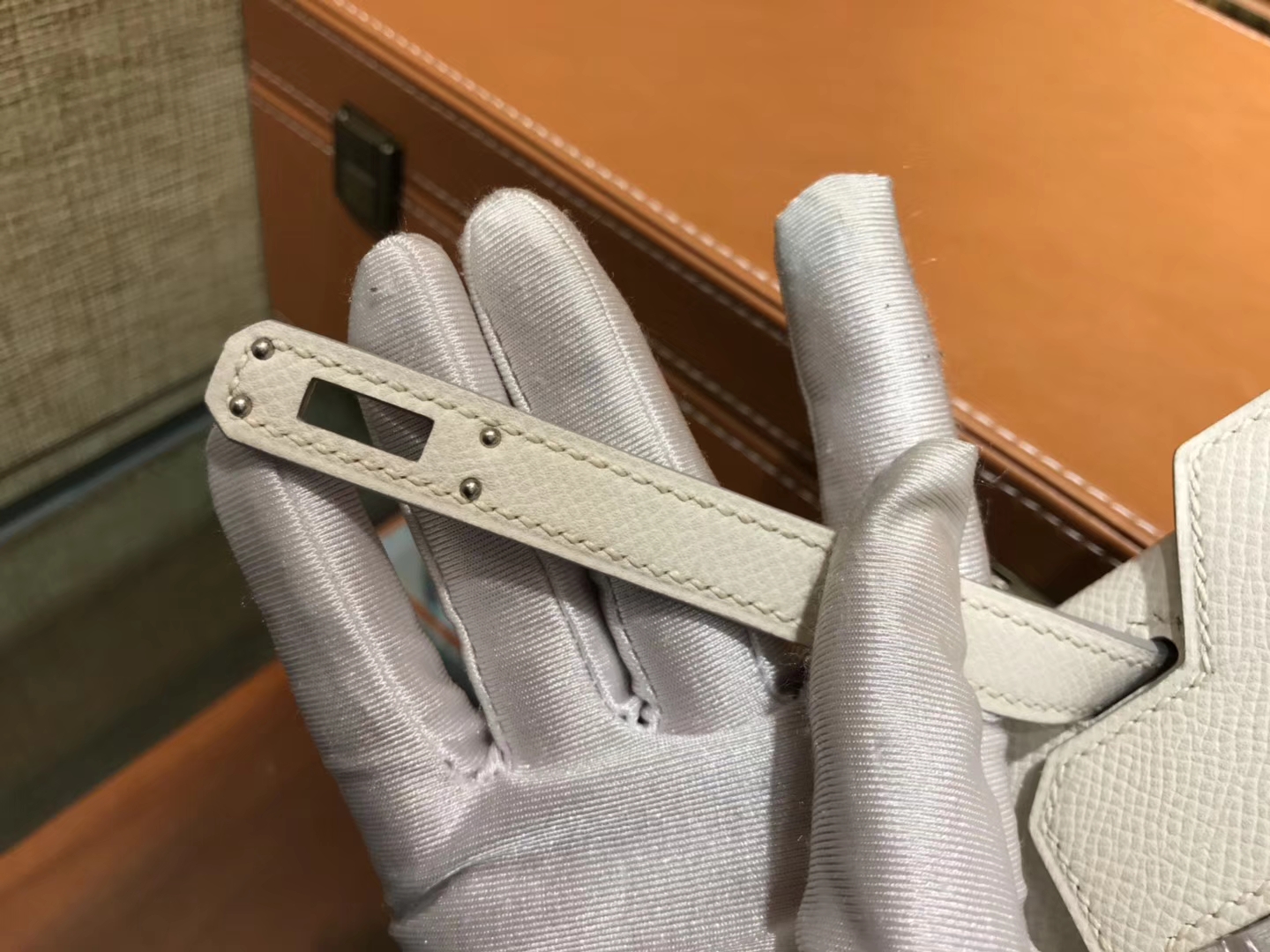 Hermès（爱马仕）Birkin 25cm ( 铂金包) 掌纹牛皮 奶昔白 原版蜜蜡线 全手工缝制