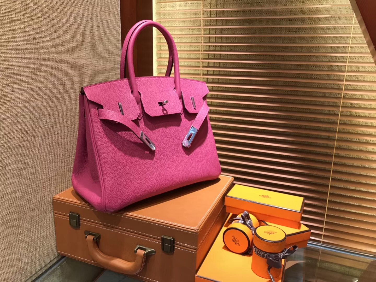 Hermès（爱马仕）Birkin 30cm ( 铂金包) Togo小牛皮 玉兰粉 原版蜜蜡线 全手工缝制