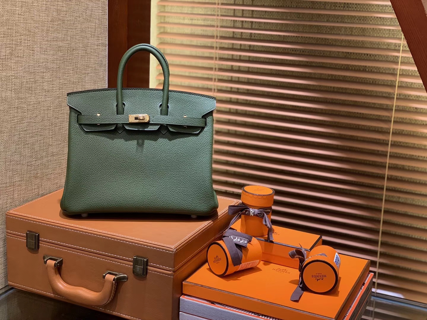 Hermès（爱马仕）Birkin 25cm ( 铂金包) Togo小牛皮丛林绿原版蜜蜡线全