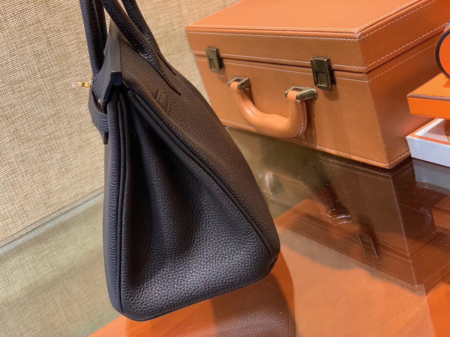 Hermès（爱马仕）Birkin 25cm ( 铂金包) Togo小牛皮经典黑金原版蜜蜡线