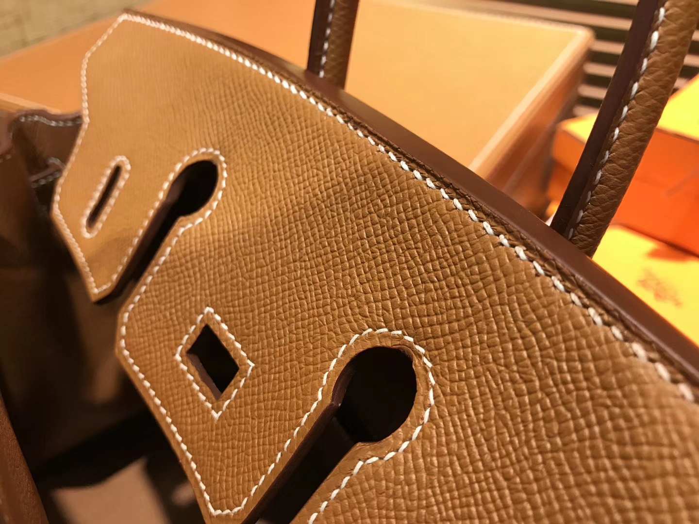 Hermès（爱马仕）Birkin 25cm ( 铂金包) 掌纹牛皮 金棕色 原版蜜蜡线 全手工缝制