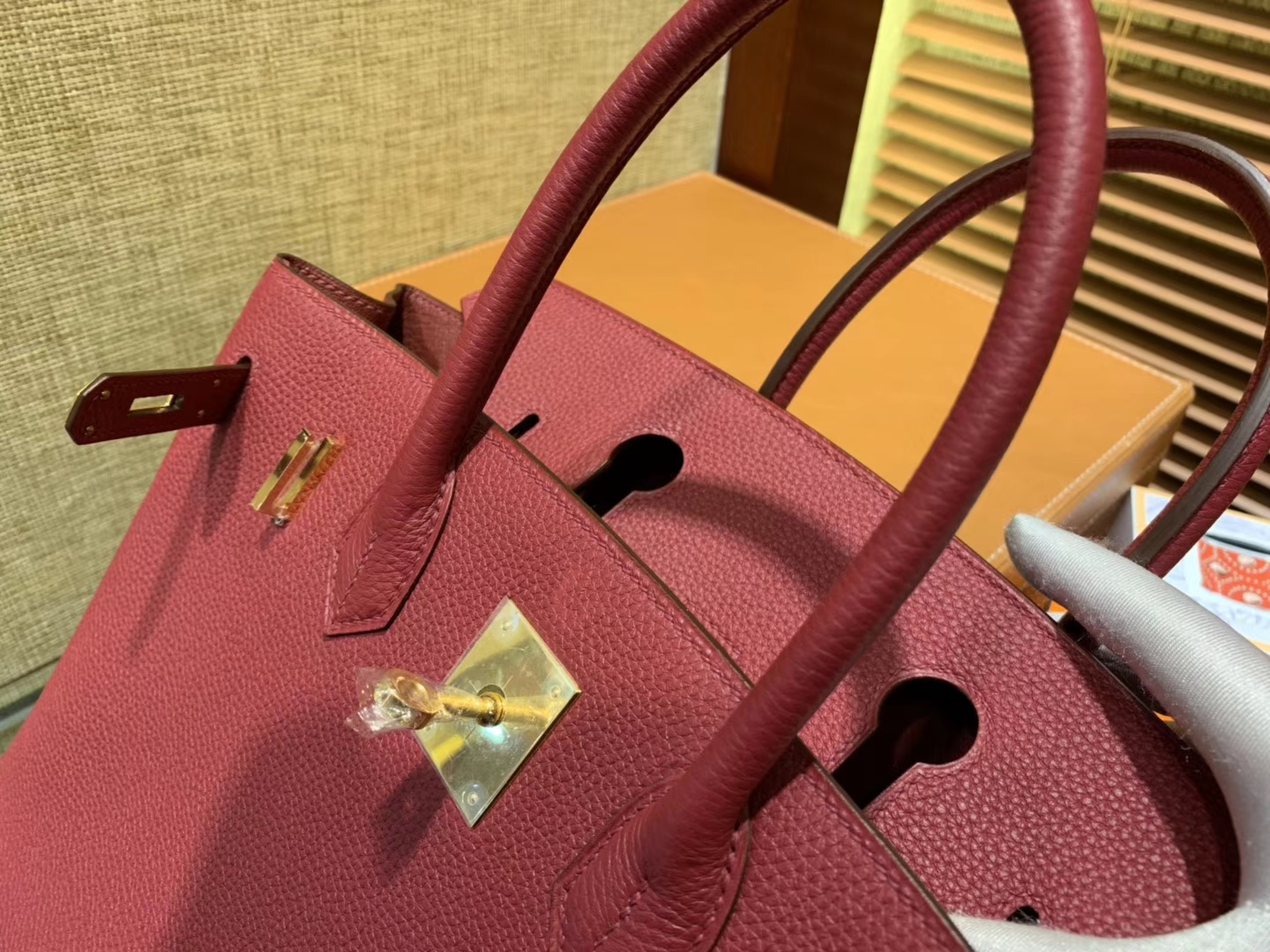 Hermès（爱马仕）Birkin 30cm ( 铂金包) Togo小牛皮 石榴红 原版蜜蜡线 全手工缝制
