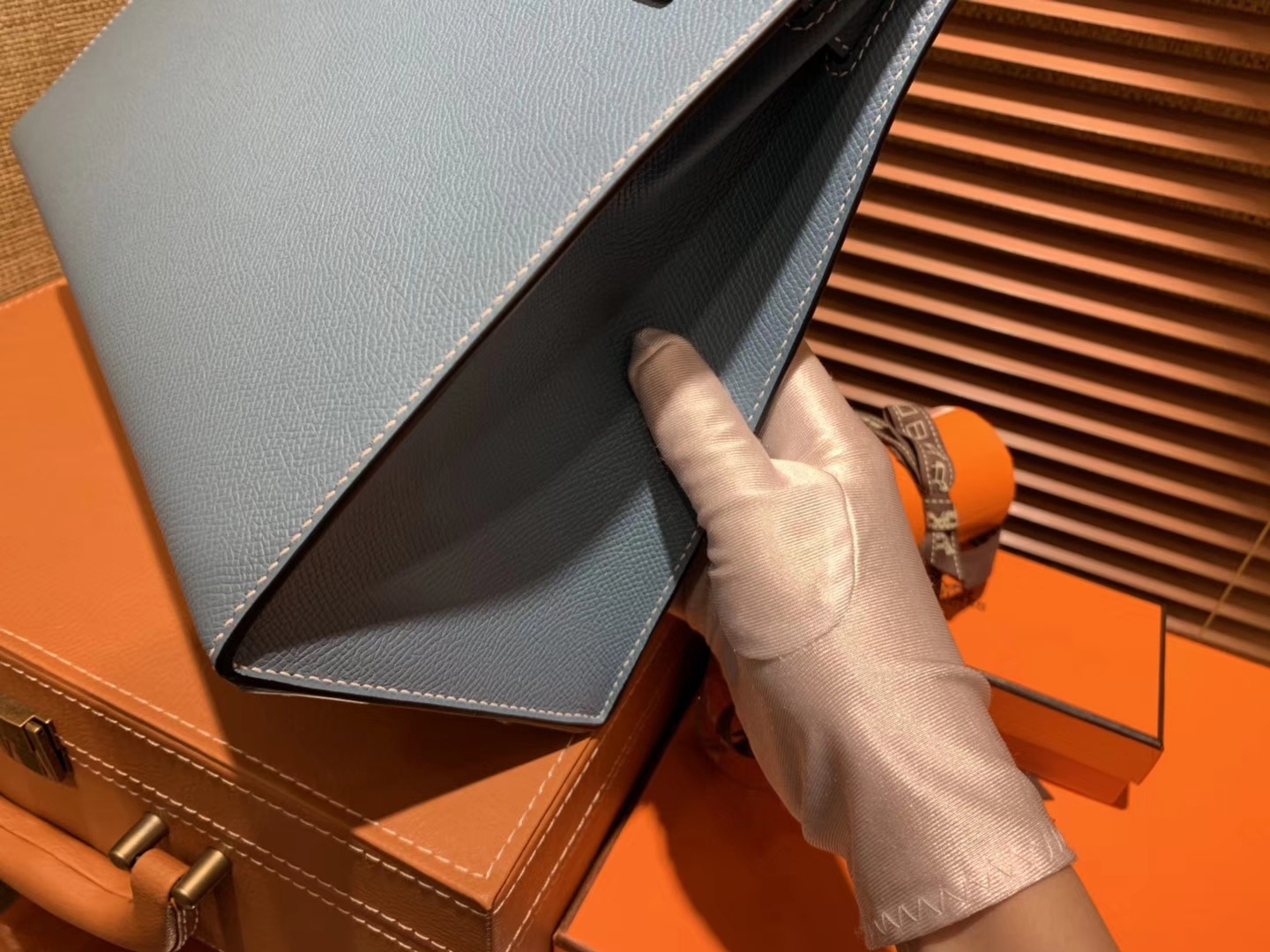 Hermès（爱马仕）Kelly 28(凯莉包) 牛仔蓝 德国进口 掌纹牛皮 原版蜜蜡线 全手工缝制