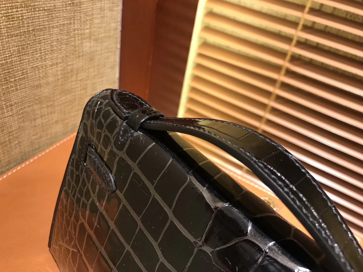 Hermès（爱马仕）MiniKelly 迷你凯莉 黑色 进口鳄鱼皮 顶级手缝工艺 金扣 22cm