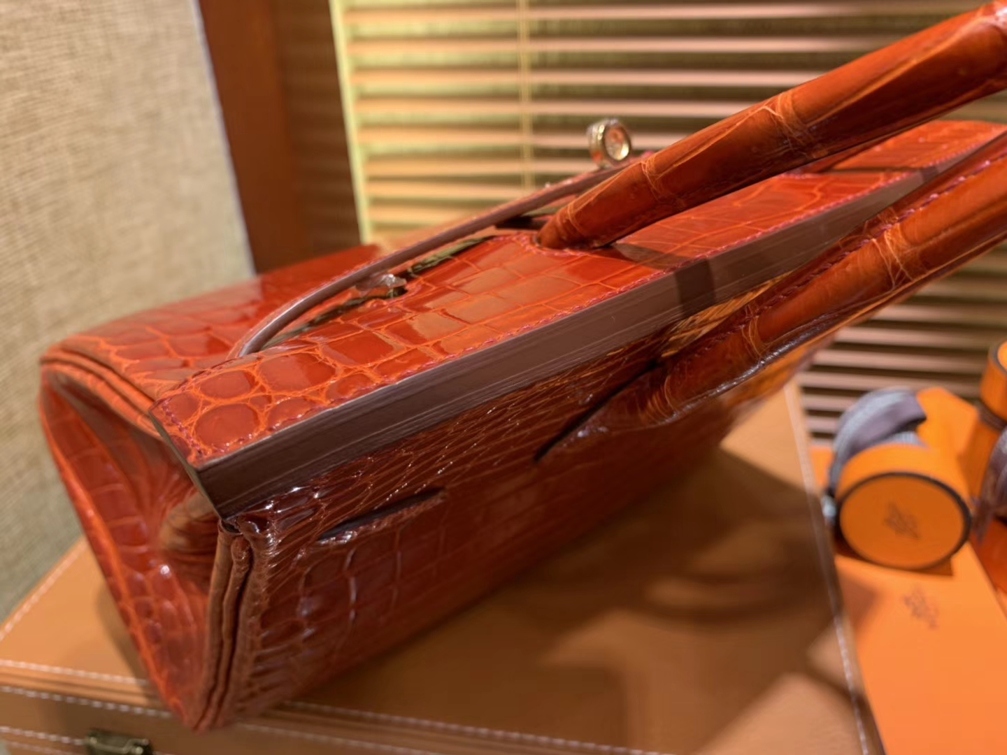 Hermès（爱马仕）Birkin铂金包 复古红一级皮 尼罗鳄鱼 进口原料 顶级手缝工艺 25cm