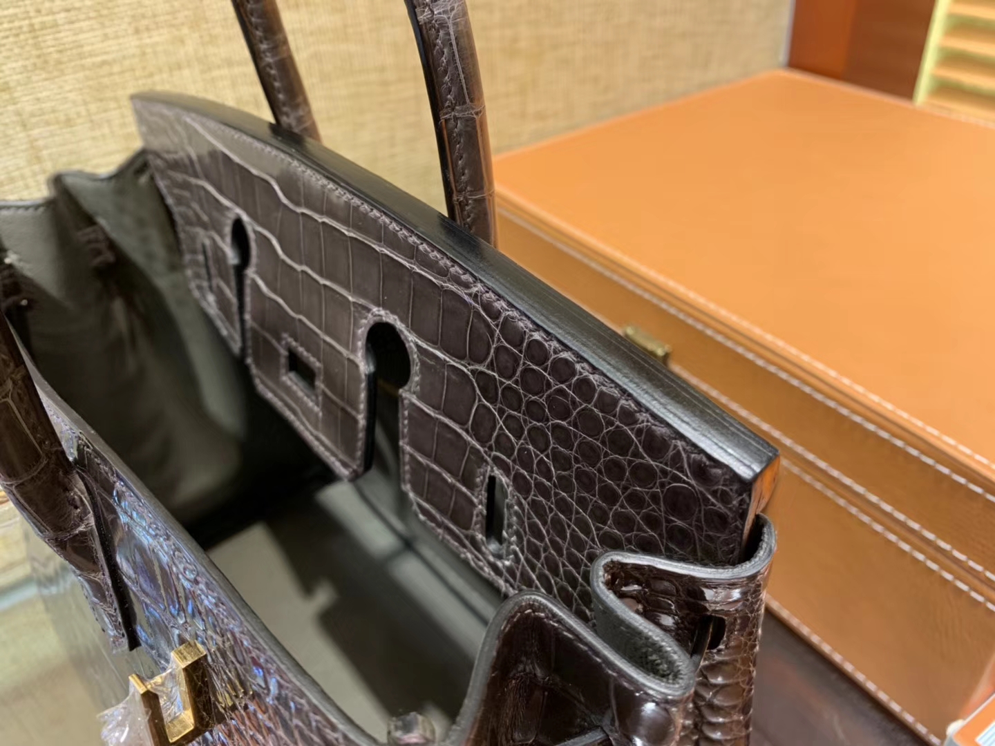 Hermès（爱马仕）Birkin铂金包 锡器灰 一级皮 美洲鳄鱼 进口原料 顶级手缝工艺 25cm