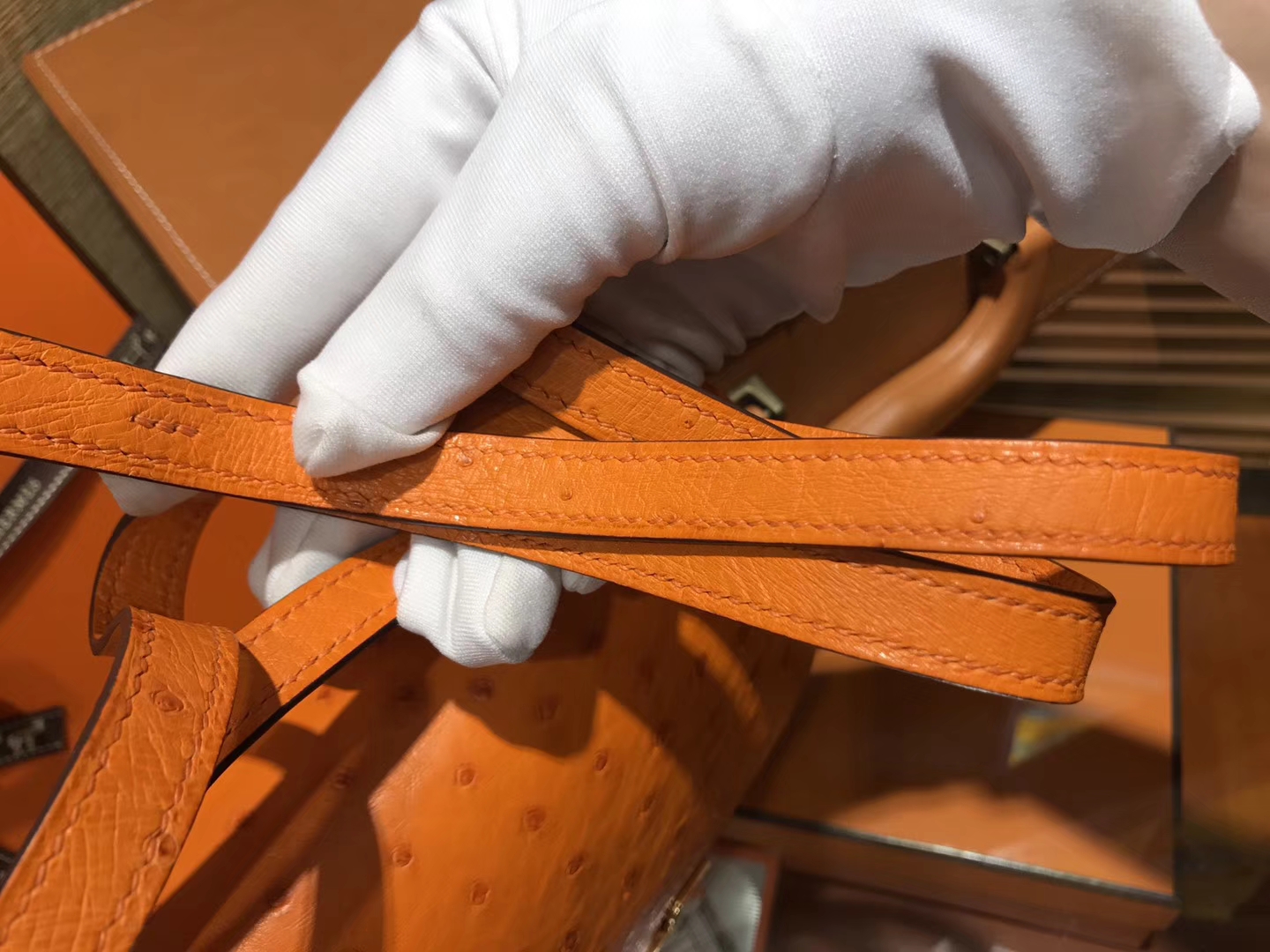 Hermès（爱马仕）Constance 18cm 经典橙 南非进口鸵鸟 KK级别 顶级全手工 金扣