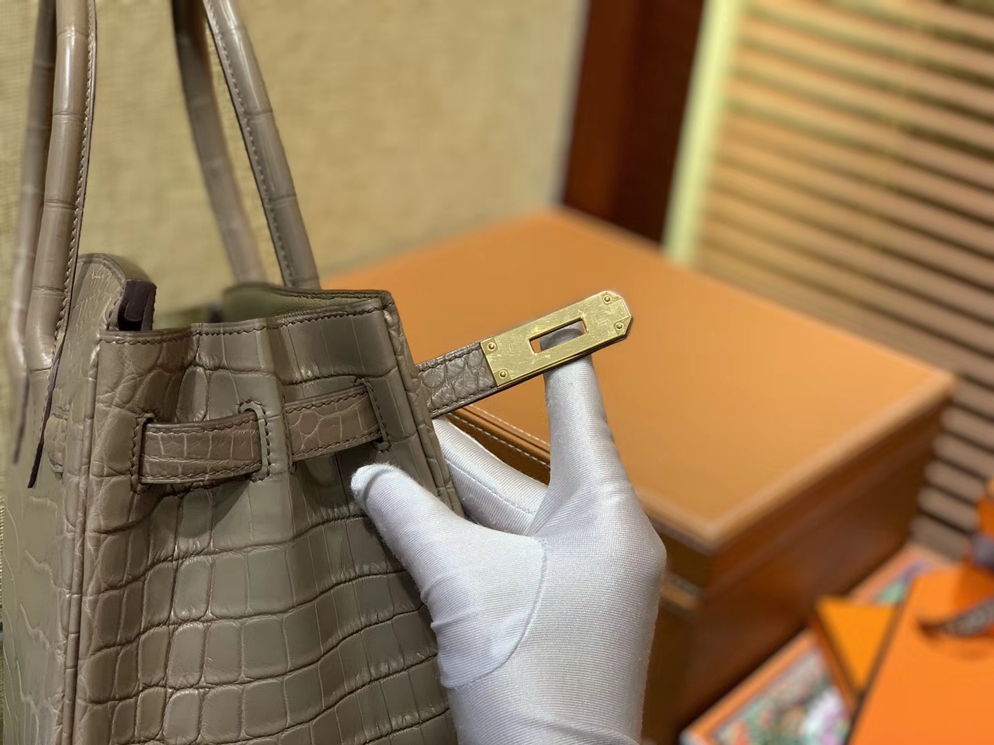 Hermès（爱马仕）Birkin铂金包 斑鸠灰 一级皮 雾面尼罗鳄鱼皮 进口原料 顶级手缝工艺 30cm