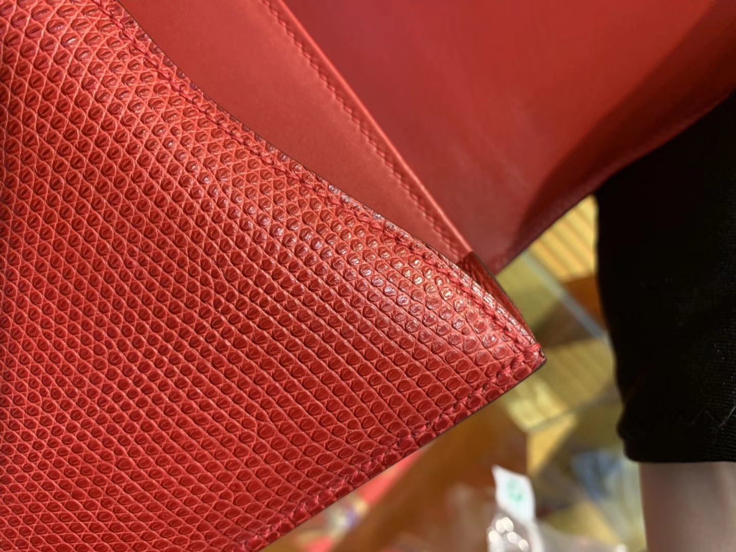 Hermès（爱马仕）Constance 23cm 番茄红 蜥蜴皮 顶级手缝工艺 金扣