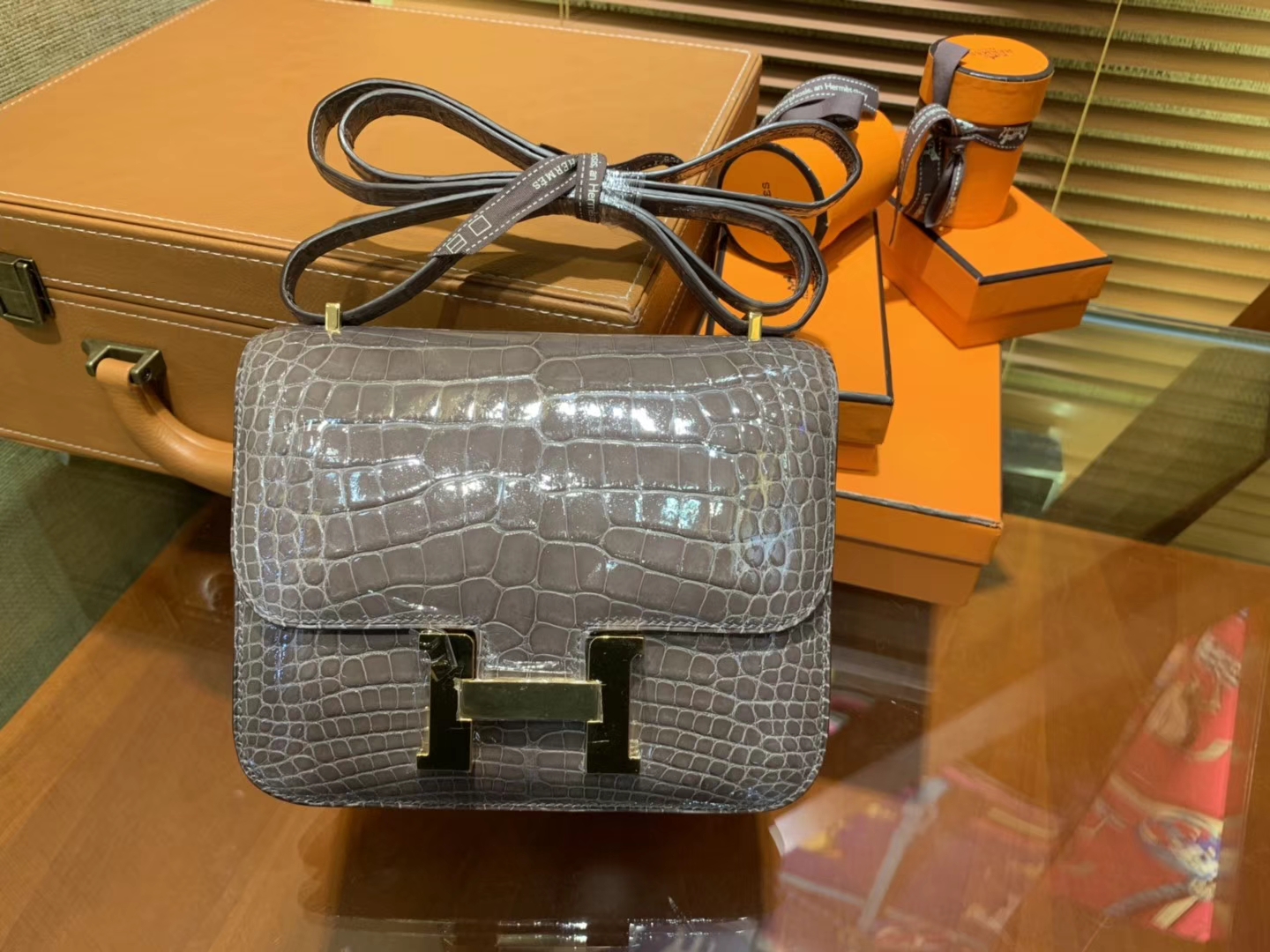 Hermès（爱马仕）Constance空姐包 大象灰 一级 美洲 鳄鱼皮 臻品级别 金扣 18cm