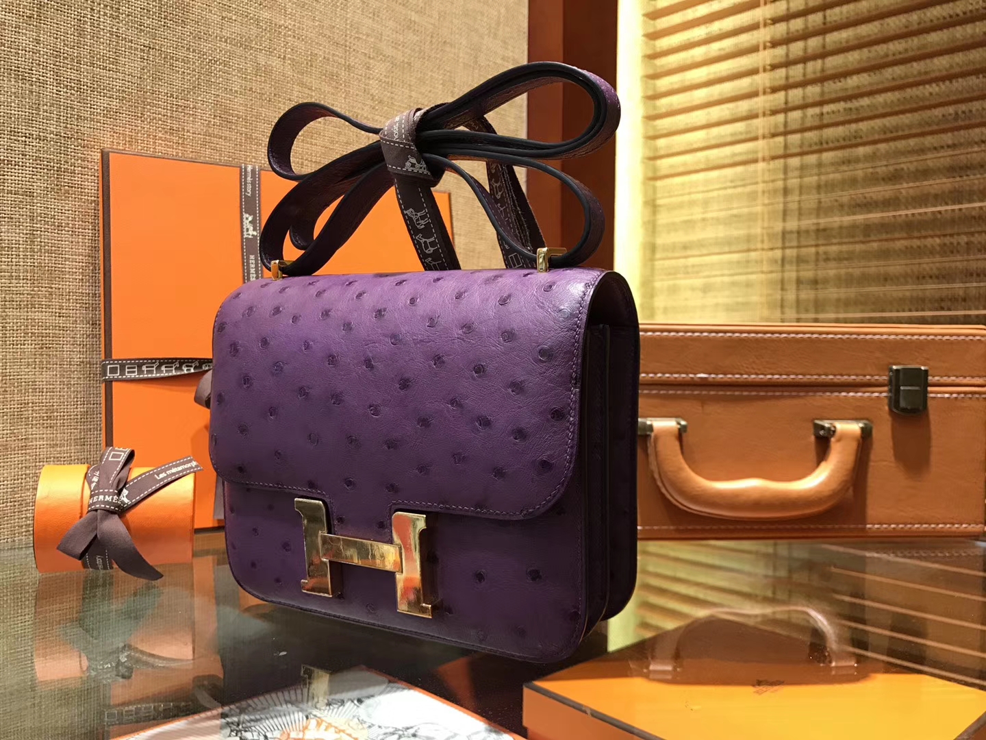 Hermès（爱马仕）Constance 18cm 海葵紫 南非进口鸵鸟 KK级别 顶级全手工 金扣