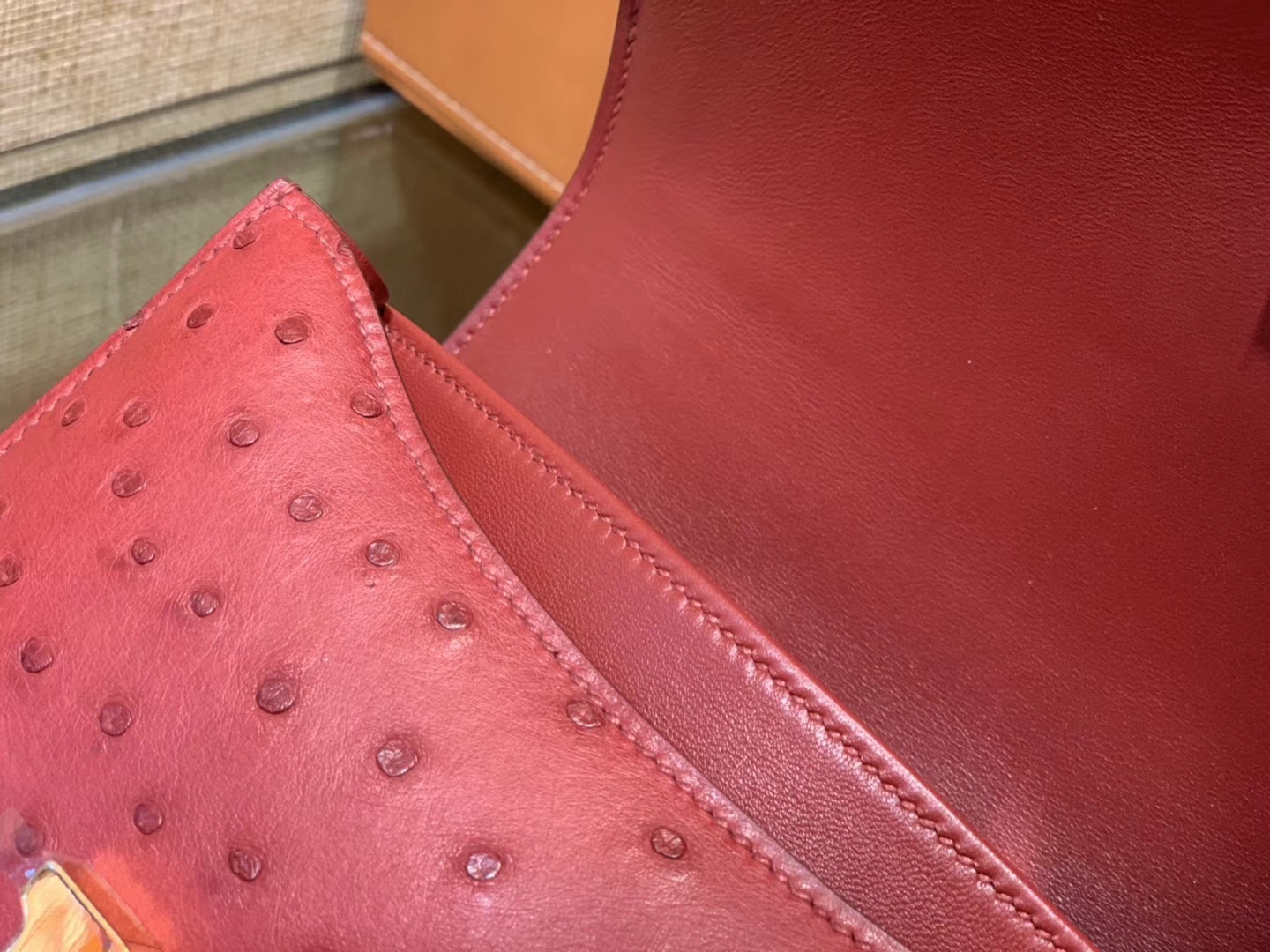 Hermès（爱马仕）Constance 18cm 石榴红 南非进口鸵鸟 KK级别 顶级全手工 金扣
