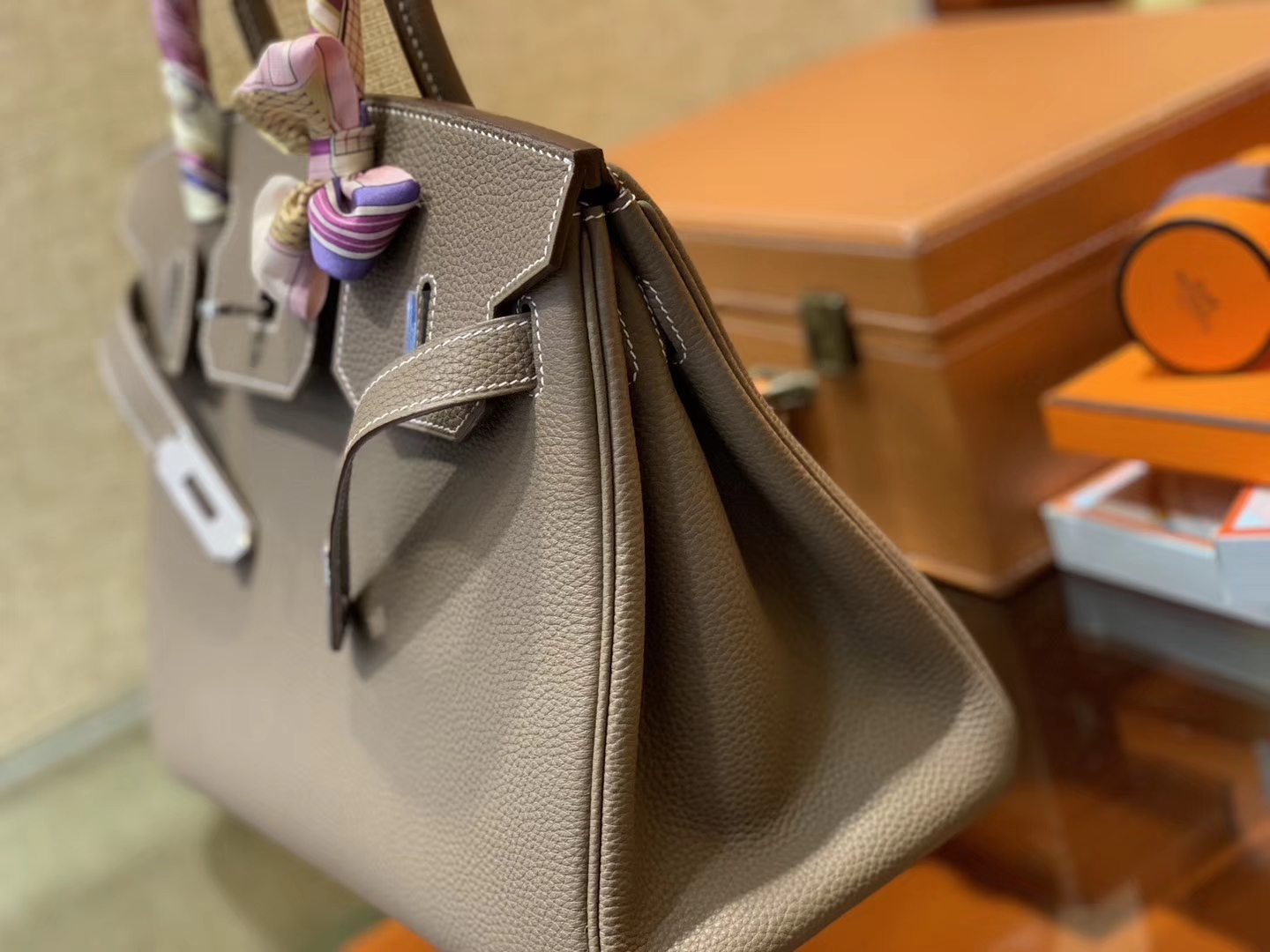 Hermès（爱马仕）Birkin铂金包 大象灰 德国进口小牛皮 顶级品质全手工缝制 银扣 30cm