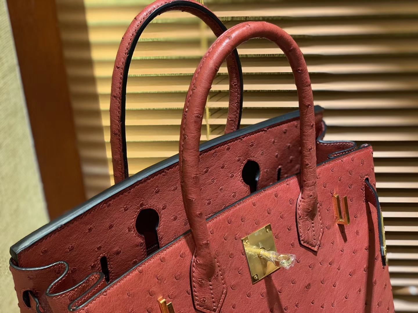 Hermès（爱马仕）Birkin 30cm 石榴红 南非进口鸵鸟皮 顶级手缝工艺 金扣