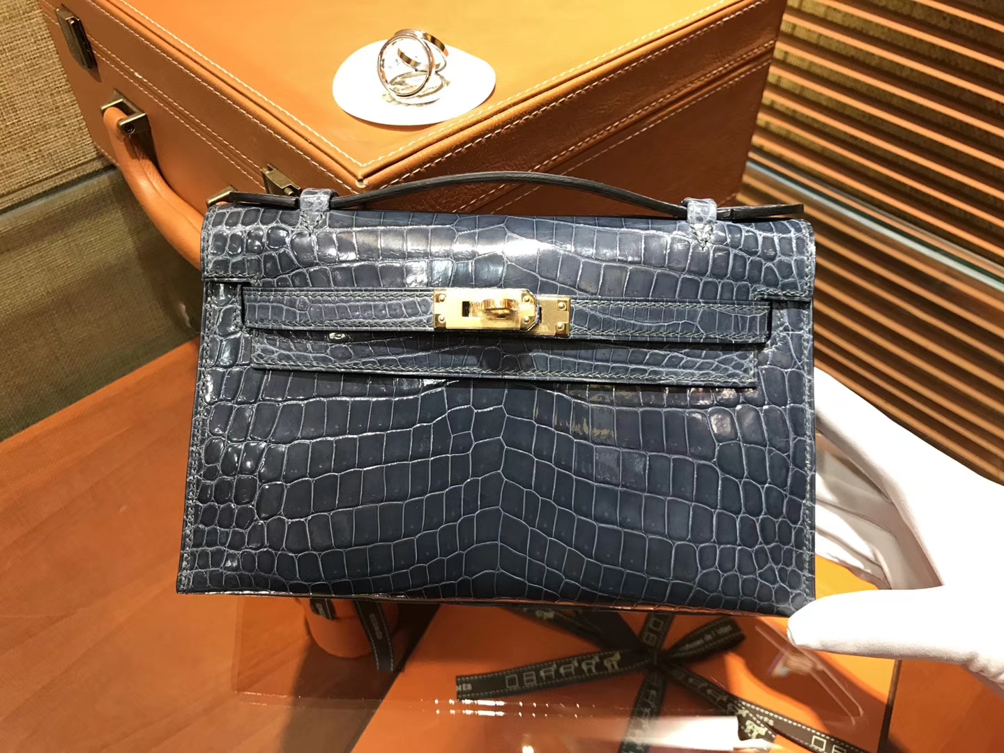 Hermès（爱马仕）MiniKelly 迷你凯莉 蓝色 进口鳄鱼皮 顶级手缝工艺 金扣 22cm