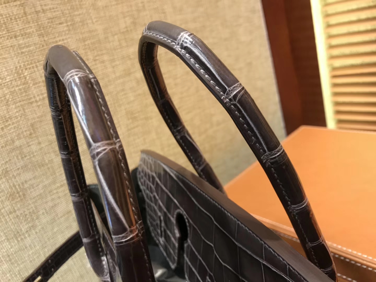 Hermès（爱马仕）Birkin铂金包 锡器灰 一级皮 尼罗鳄鱼 进口原料 顶级手缝工艺 金扣 35cm