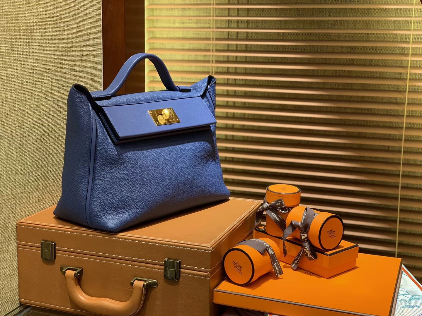 Hermès（爱马仕）Kelly-2424 蓝色 原厂御用顶级小牛皮拼Swift皮 togo 金扣 29cm