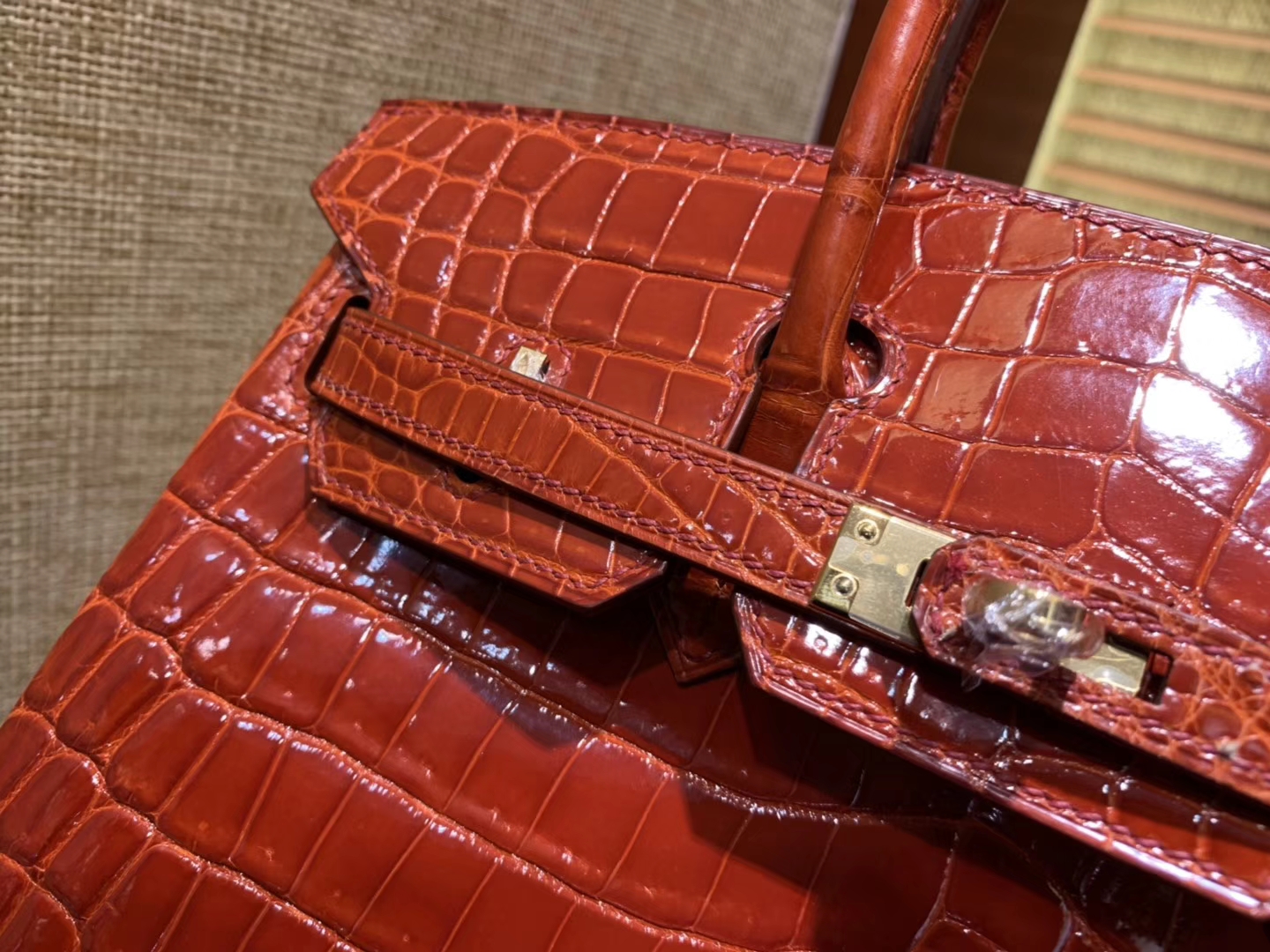 Hermès（爱马仕）Birkin铂金包 复古红一级皮 尼罗鳄鱼 进口原料 顶级手缝工艺 25cm