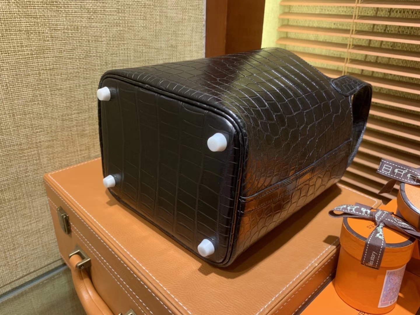 Hermès（爱马仕）Picotin 菜篮子 鳄鱼皮 经典黑 全手工缝制 18cm