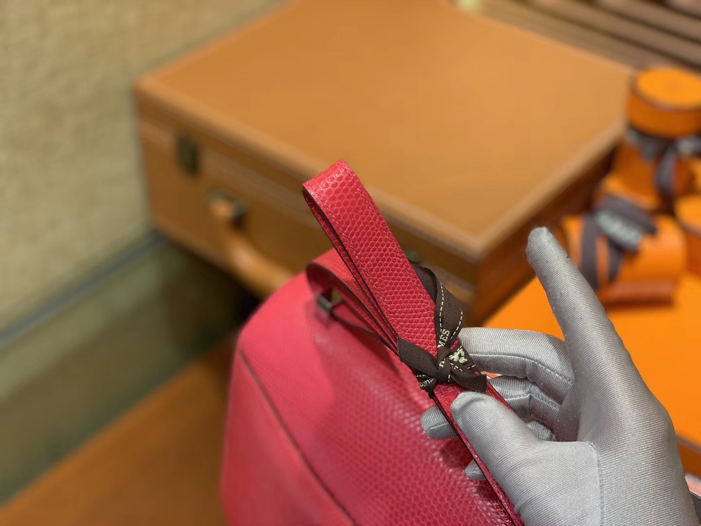 Hermès（爱马仕）Constance 23cm 桃红色 蜥蜴皮 顶级手缝工艺 银扣