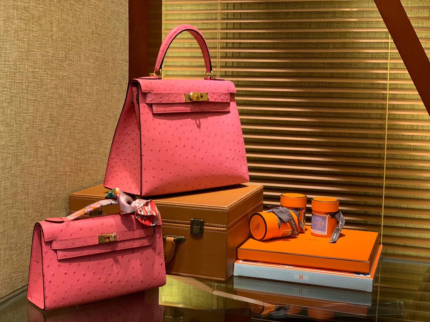 Hermès（爱马仕）MiniKelly 迷你凯莉 粉色 进口鸵鸟皮 顶级手缝工艺 金扣 22cm