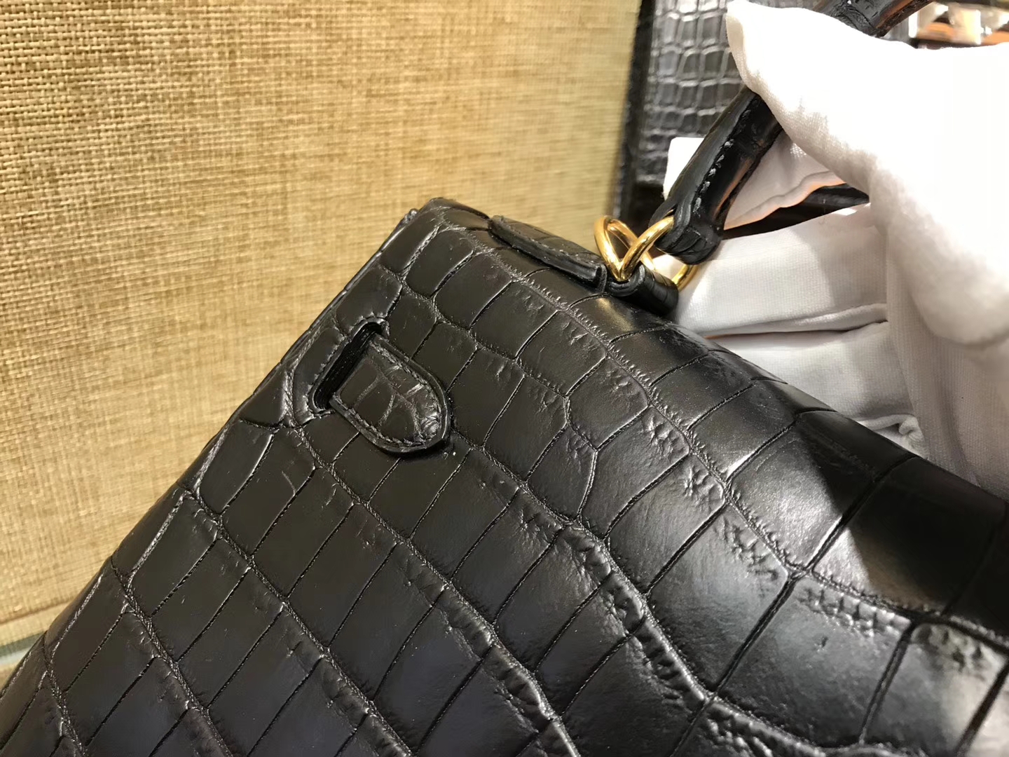 Hermès（爱马仕）Kelly 凯莉包 经典黑 尼罗雾面 一级鳄鱼皮 顶级全手工缝制 金扣 28cm