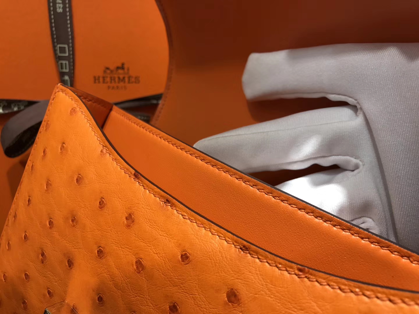 Hermès（爱马仕）Constance 18cm 经典橙 南非进口鸵鸟 KK级别 顶级全手工 金扣