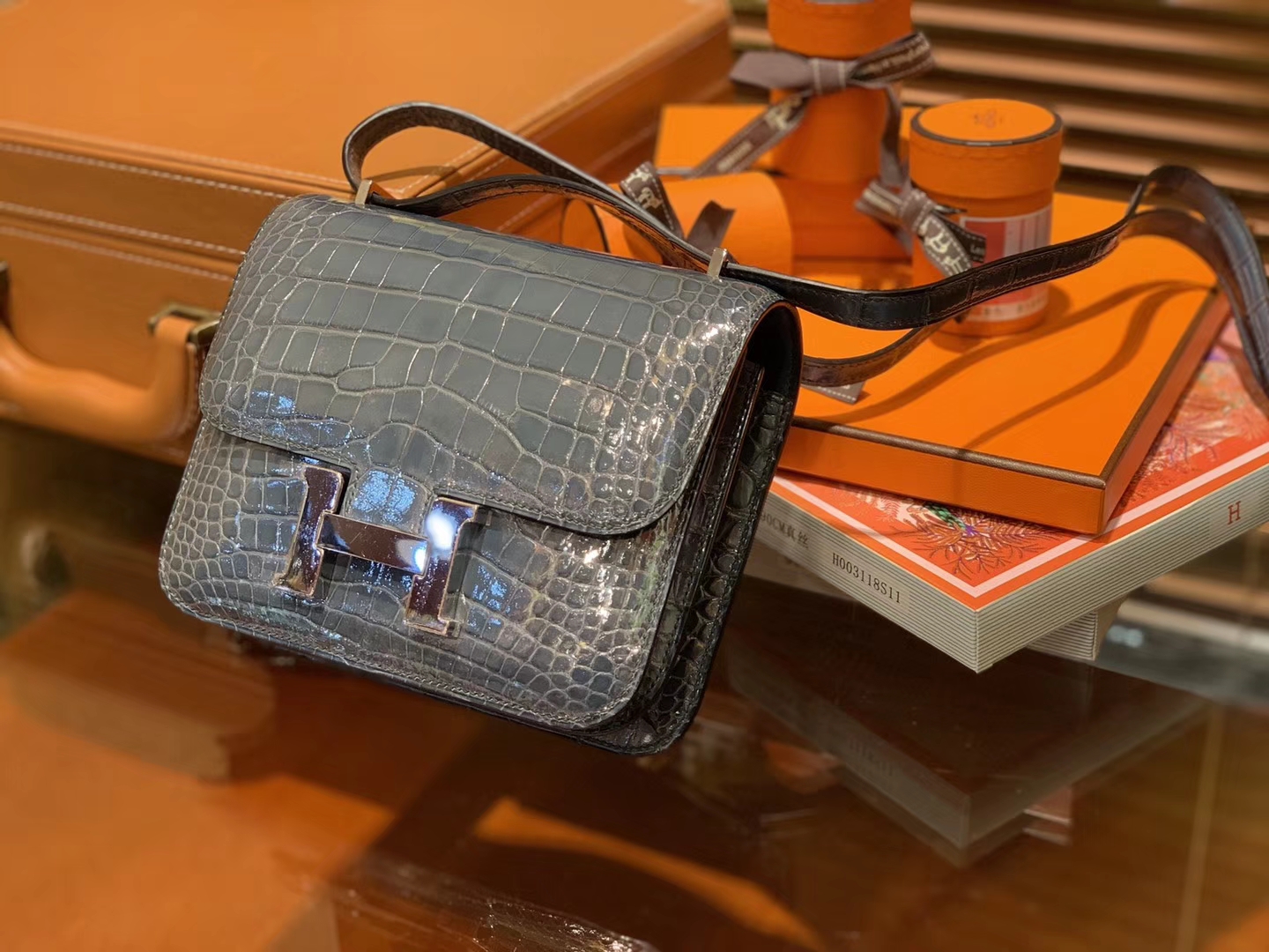 Hermès（爱马仕）Constance空姐包 牛仔蓝 一级 尼罗 鳄鱼皮 臻品级别 金扣 18cm