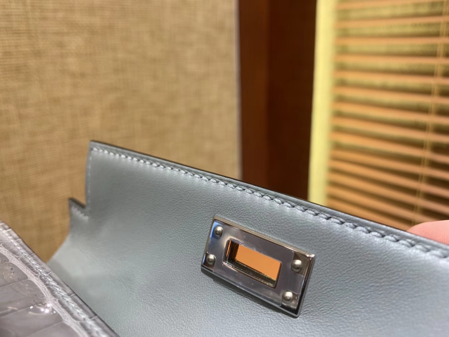 Hermès（爱马仕）MiniKelly 迷你凯莉 巴黎灰 一级美洲鳄鱼皮 顶级手缝蜡线 银扣 19cm 2代