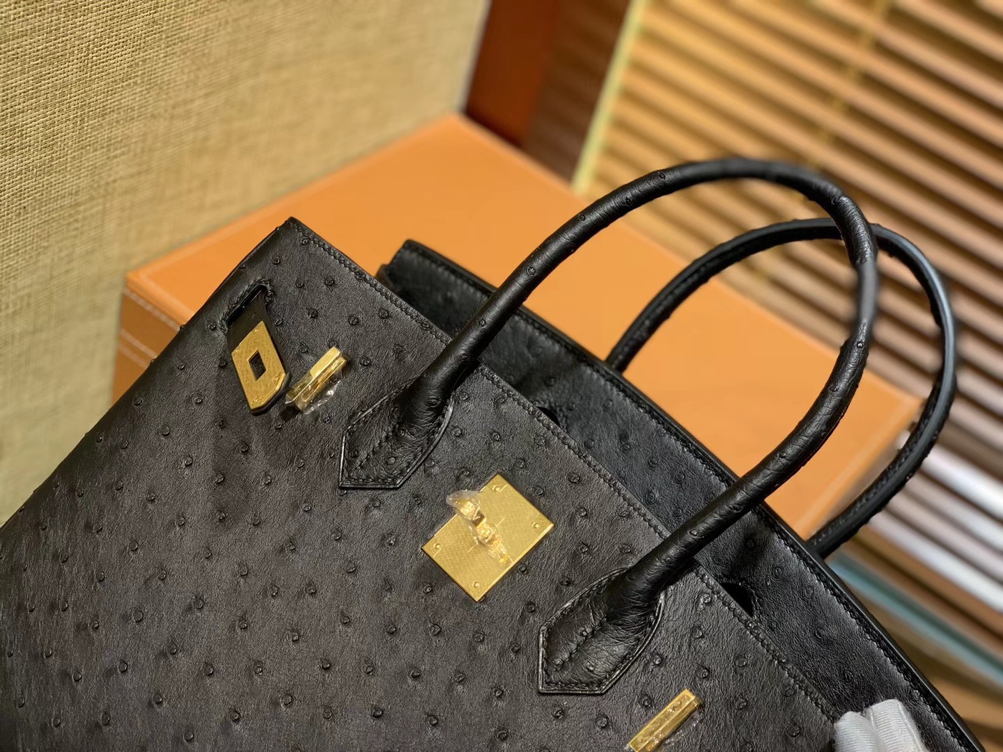 Hermès（爱马仕）Birkin 30cm 经典黑 南非进口鸵鸟皮 顶级手缝工艺 金扣