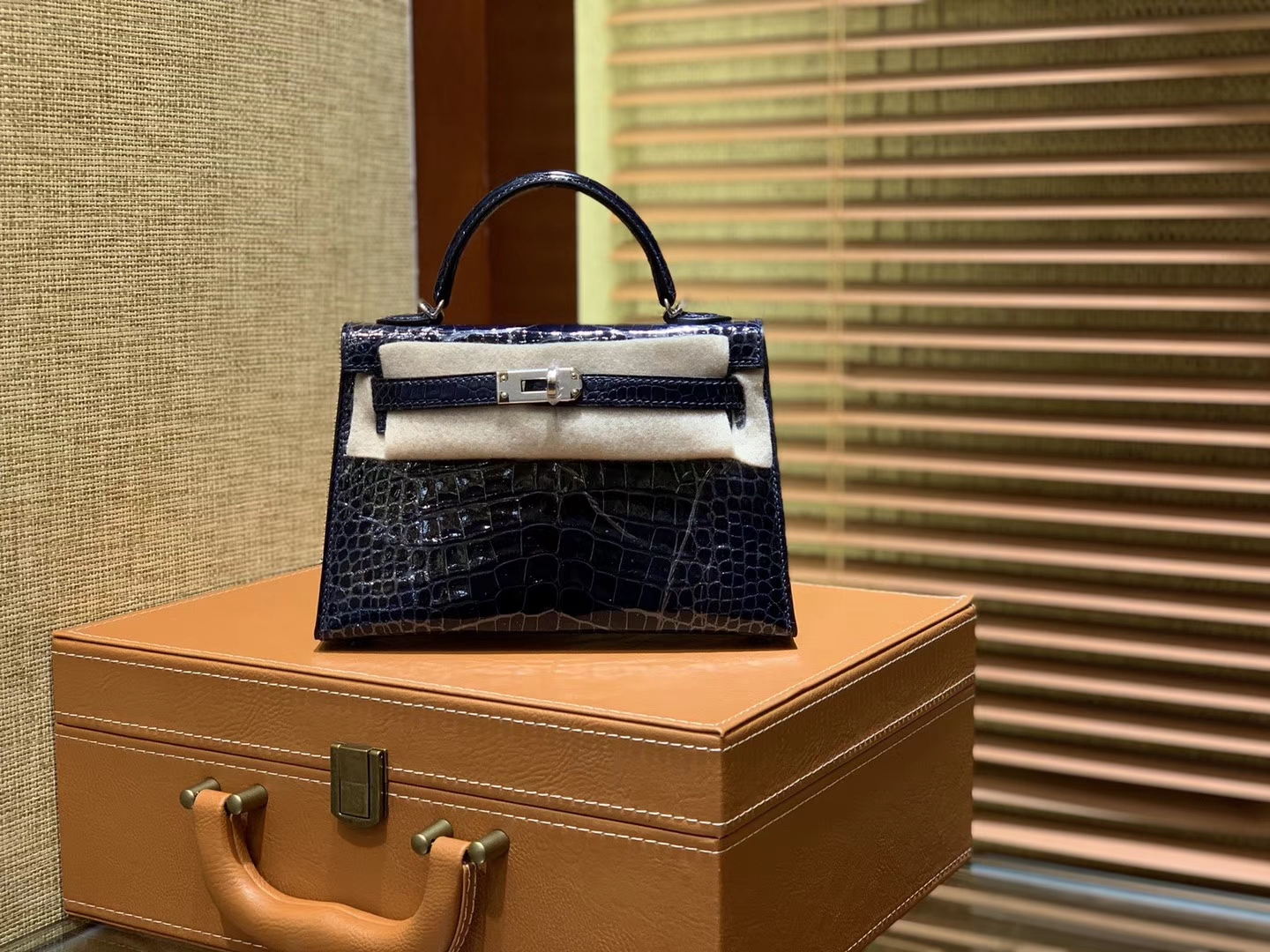 Hermès（爱马仕）MiniKelly 迷你凯莉 午夜蓝 一级尼罗鳄鱼皮 全手工缝制 2代 19cm