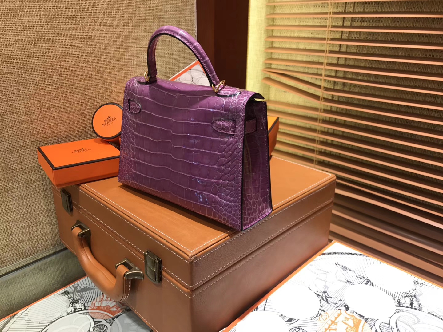 Hermès（爱马仕）MiniKelly 迷你凯莉 焉尾紫 一级美洲鳄鱼皮 顶级手缝蜡线 金扣 19cm 2代