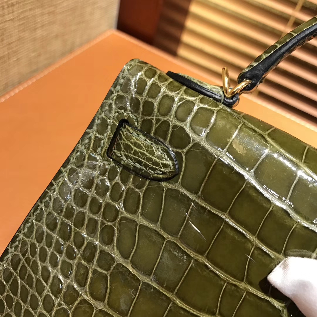 Hermès（爱马仕）MiniKelly 迷你凯莉 橄榄绿 一级美洲鳄鱼皮 顶级手缝蜡线 金扣 19cm 2代