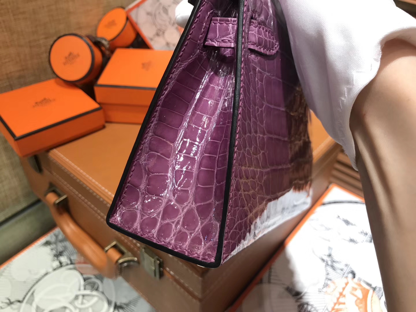 Hermès（爱马仕）MiniKelly 迷你凯莉 焉尾紫 一级美洲鳄鱼皮 顶级手缝蜡线 金扣 19cm 2代