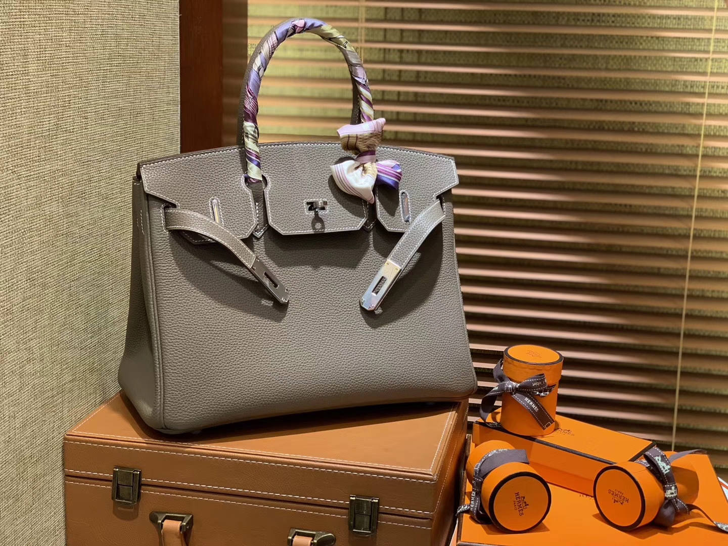 Hermès（爱马仕）Birkin铂金包 大象灰 德国进口小牛皮 顶级品质全手工缝制 银扣 30cm