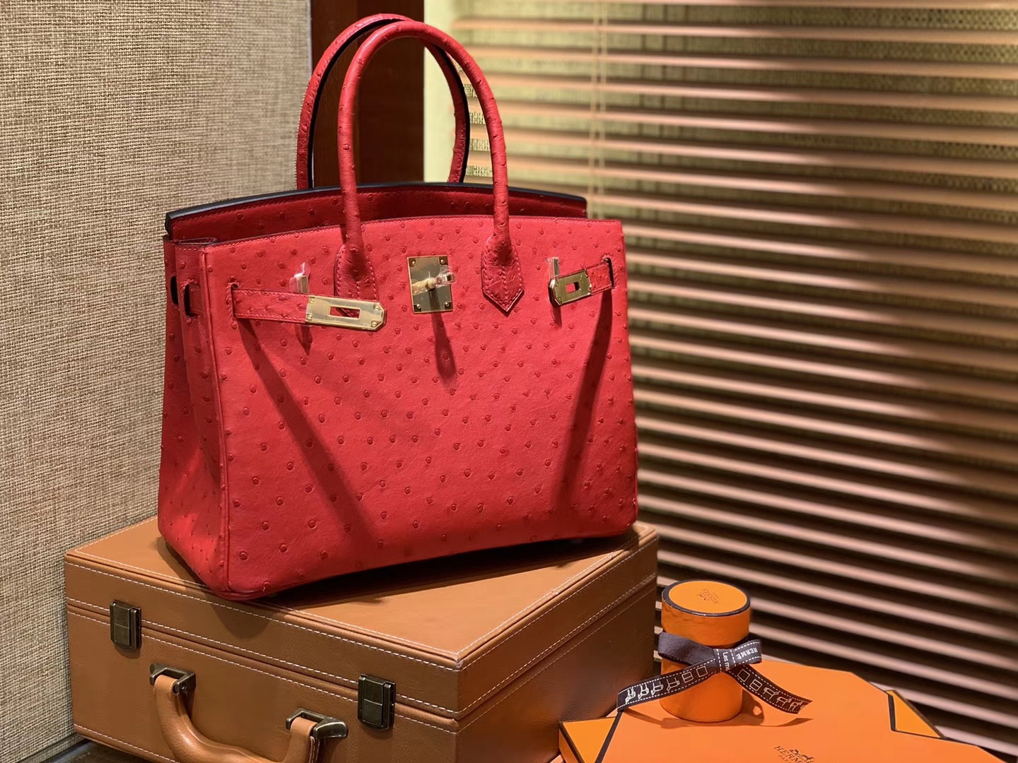 Hermès（爱马仕）Birkin铂金包 大红色 南非进口鸵鸟皮 KK级别 匠心打造 30cm