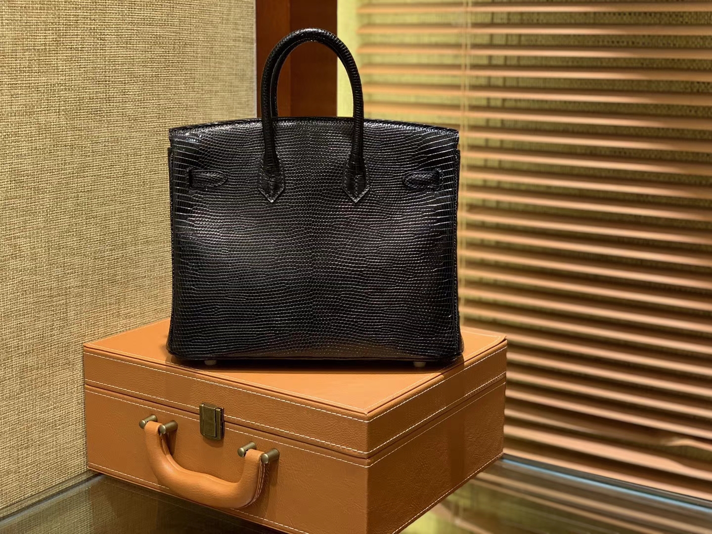 Hermès（爱马仕）Birkin 25cm 经典黑 野生蜥蜴巨蜥 奢侈尖端 金扣