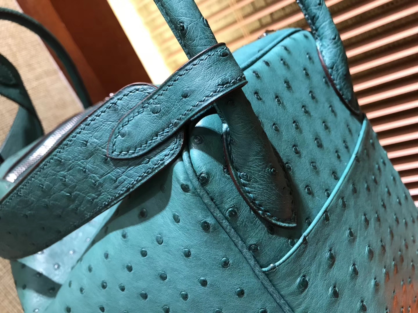 Hermès（爱马仕）Lindy琳迪包 丝绒绿 南非进口鸵鸟皮 全手工缝制 银扣 30cm