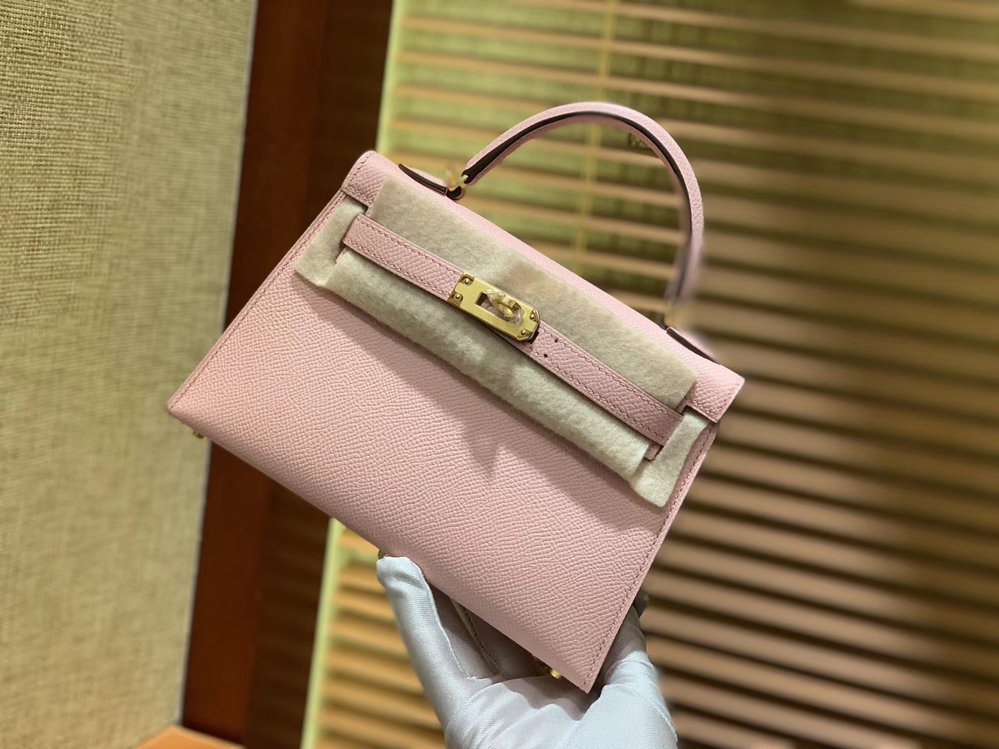 Hermès（爱马仕）MiniKelly 迷你凯莉 新樱花粉 Q粉 德国掌纹牛皮 原版蜜蜡 全手工缝制 2代 19cm