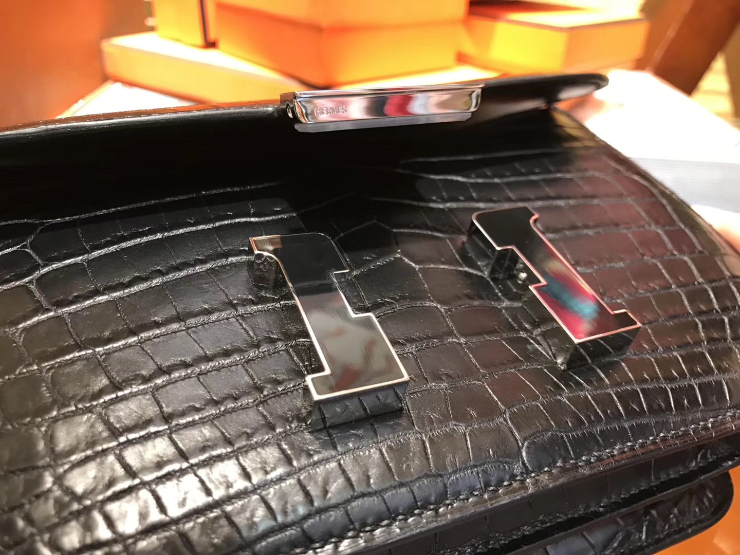 Hermès（爱马仕）Constance空姐包 黑珐琅扣 一级尼罗雾面 鳄鱼皮 顶级手工 18cm