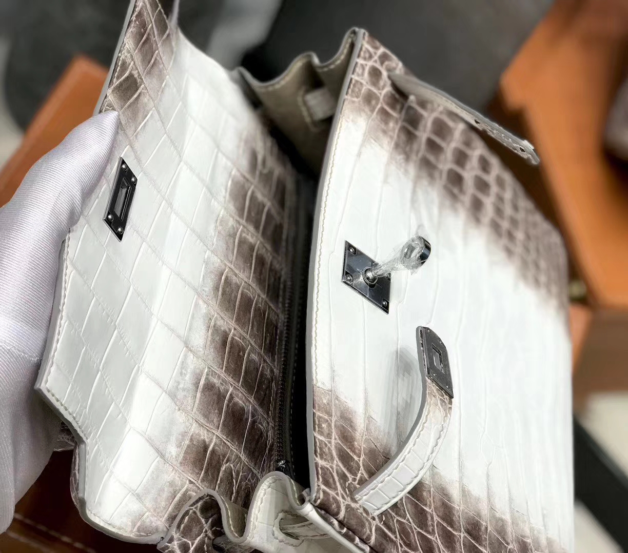 Hermès（爱马仕）Kelly 凯莉包 喜马拉雅 特级鳄鱼皮 全手工缝制 银扣 25cm