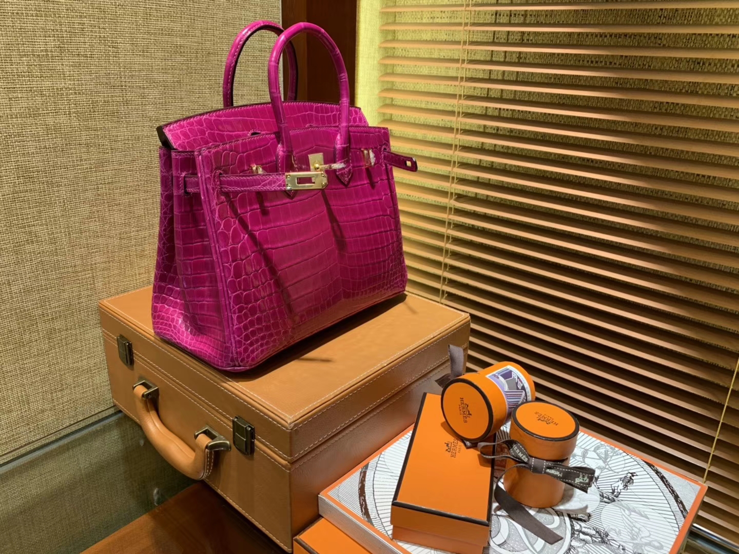 Hermès（爱马仕）Birkin铂金包 天方夜谭紫 一级皮 尼罗鳄鱼 进口原料 顶级手缝工艺 25cm