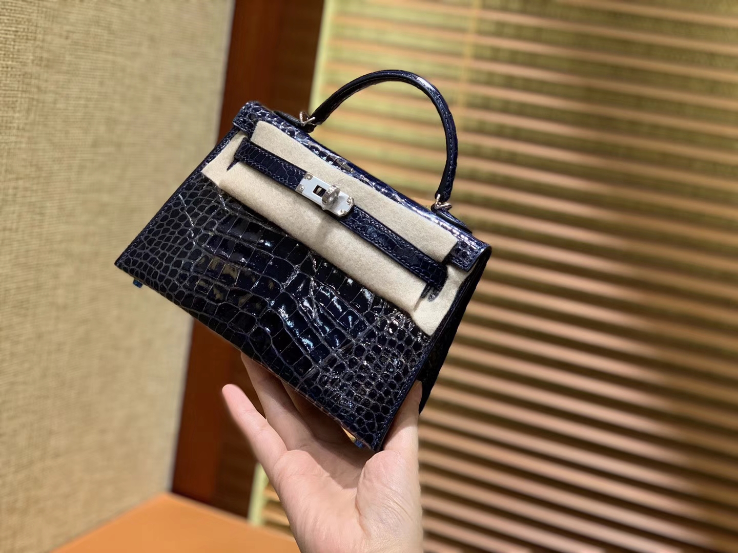 Hermès（爱马仕）MiniKelly 迷你凯莉 午夜蓝 一级尼罗鳄鱼皮 全手工缝制 2代 19cm