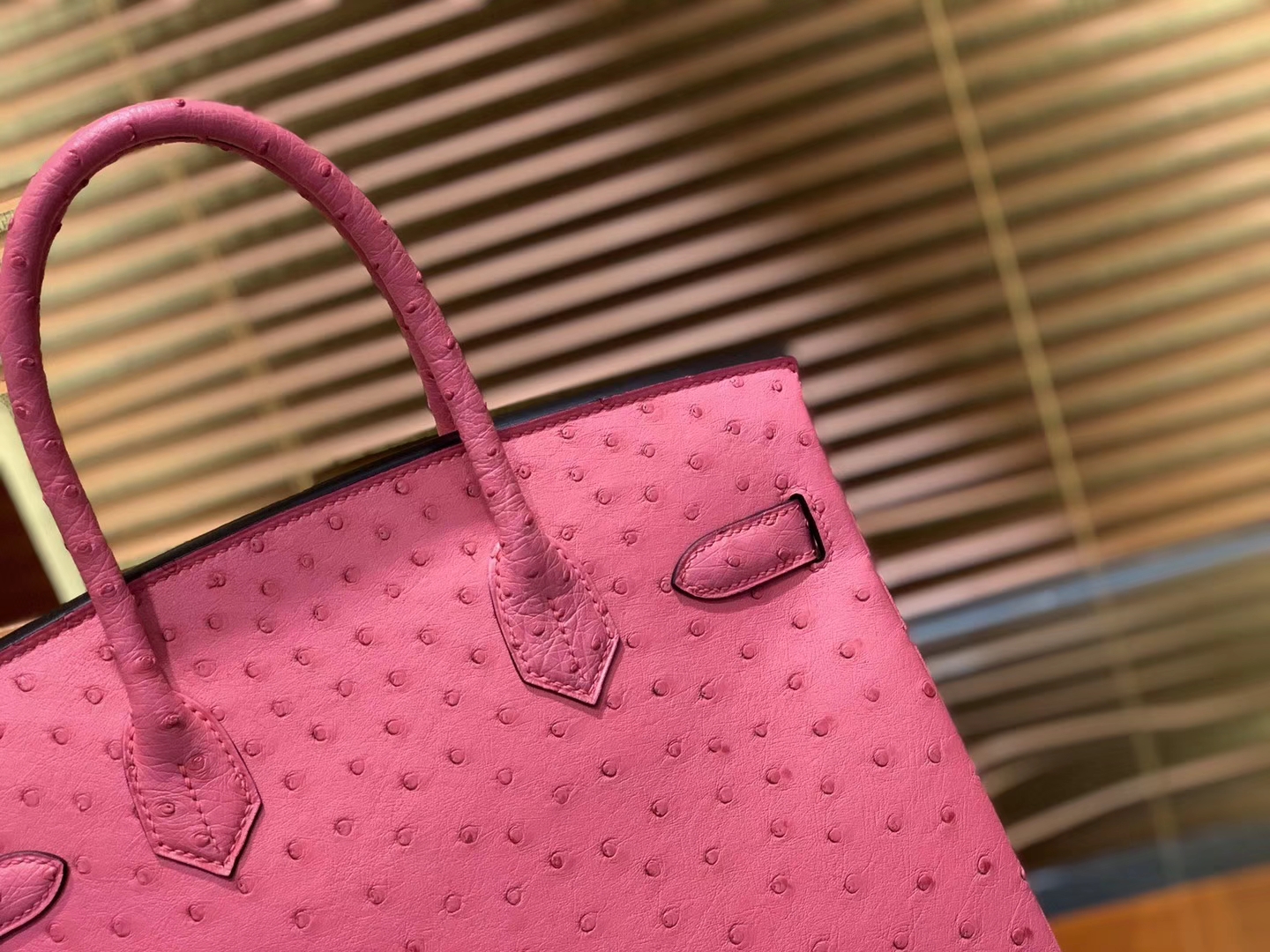 Hermès（爱马仕）Birkin 30cm 新唇膏粉 南非进口鸵鸟皮 顶级手缝工艺 金扣