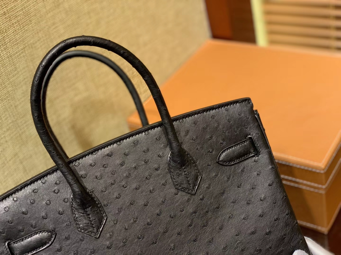 Hermès（爱马仕）Birkin 30cm 经典黑 南非进口鸵鸟皮 顶级手缝工艺 金扣