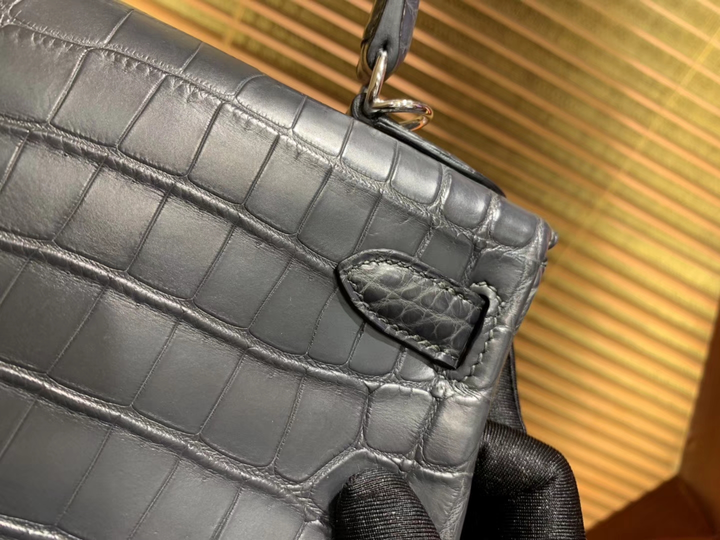 Hermès（爱马仕）Kelly 28cm 锡器灰 尼罗鳄鱼皮 顶级蜡线全手工