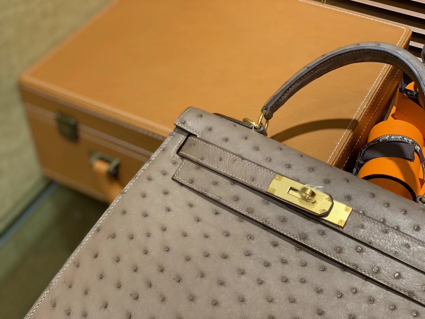 Hermès（爱马仕）Kelly凯莉包 大象灰 南非进口KK级鸵鸟 顶级手缝版本 24K金扣 28cm