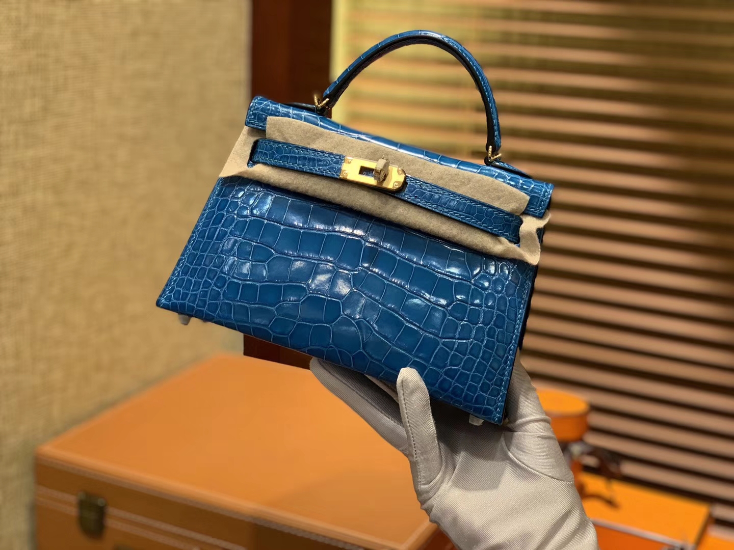 Hermès（爱马仕）Mini Kelly 宝蓝色 一级美洲鳄鱼皮 全手工缝制 臻品级别 金扣 19cm 2代